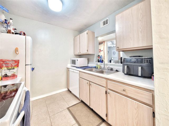 2360 SW ARCHER ROAD 801, Gainesville, FL 32608