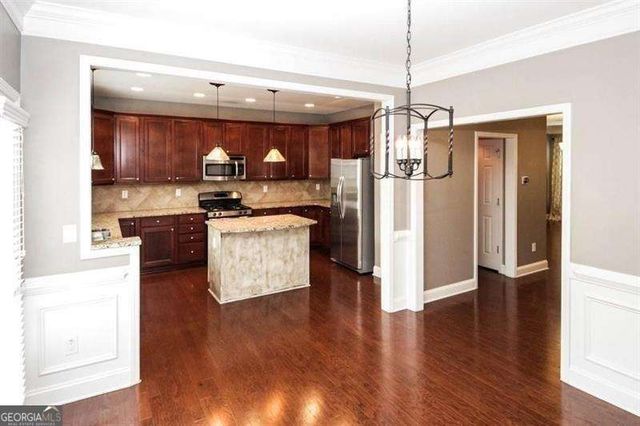 1004 E Paces Chase NE, Atlanta, GA 30326