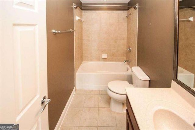 1004 E Paces Chase NE, Atlanta, GA 30326