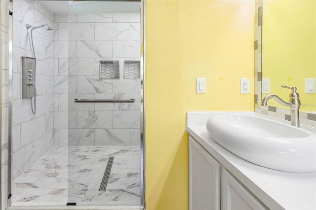 27012 SEA BREEZE WAY, Wesley Chapel, FL 33544