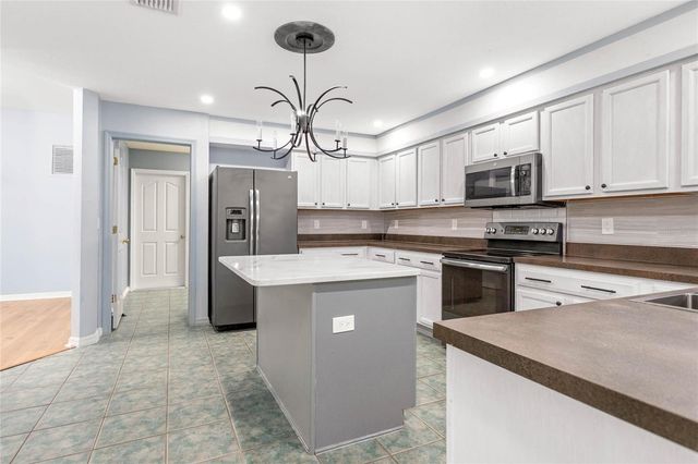 27012 SEA BREEZE WAY, Wesley Chapel, FL 33544