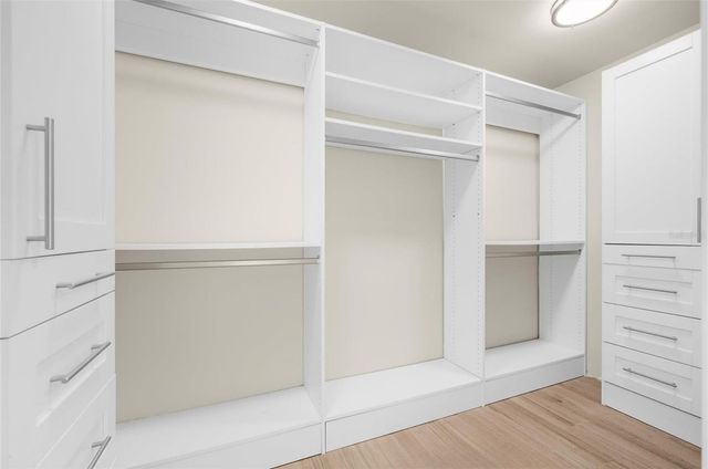 330 LEEWARD ISLAND, Clearwater Beach, FL 33767