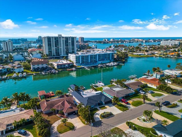 330 LEEWARD ISLAND, Clearwater Beach, FL 33767