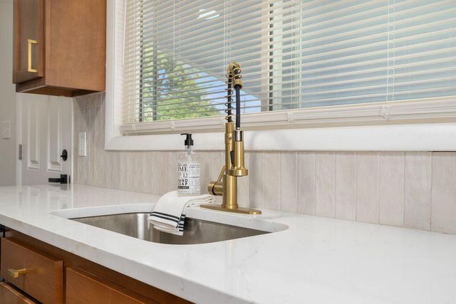 3084 Clermont Road, Columbus, OH 43227