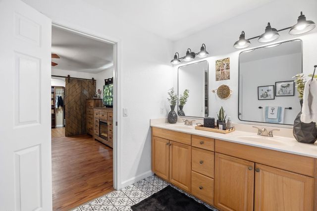 1609 Mckinley Ave, Woodland, CA 95695