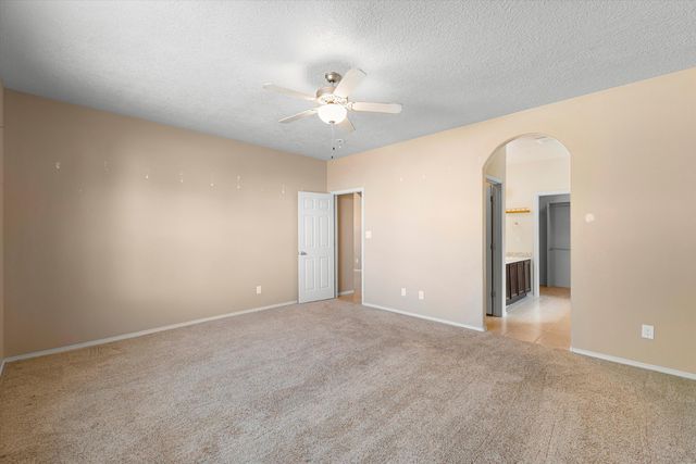 6708 Mountain Hawk Loop NE, Rio Rancho, NM 87144