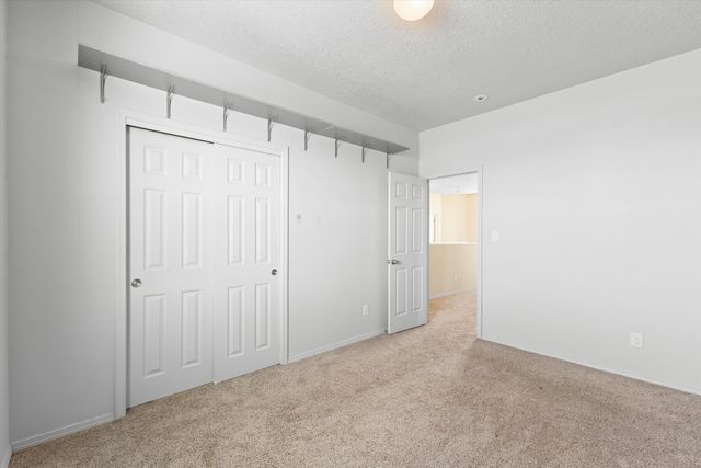 6708 Mountain Hawk Loop NE, Rio Rancho, NM 87144