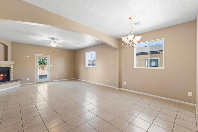6708 Mountain Hawk Loop NE, Rio Rancho, NM 87144