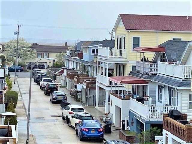 77 Kentucky Street Upper, Long Beach, NY 11561