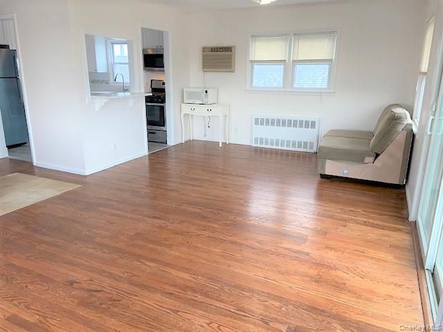 77 Kentucky Street Upper, Long Beach, NY 11561