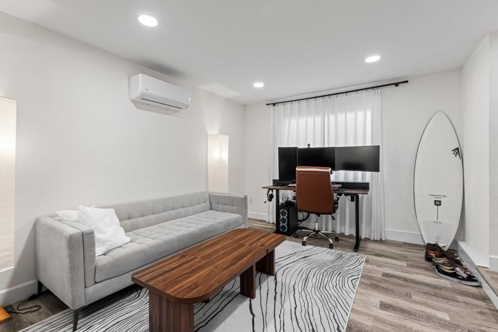 Image 12 of property listing at 482 S Willard Avenue, San Jose, CA 95126