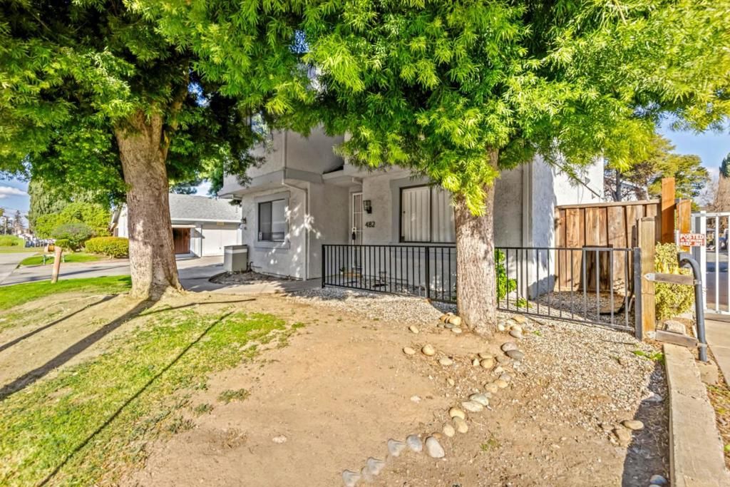 Image 4 of property listing at 482 S Willard Avenue, San Jose, CA 95126