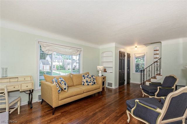 1693 Maywood Road, South Euclid, OH 44121