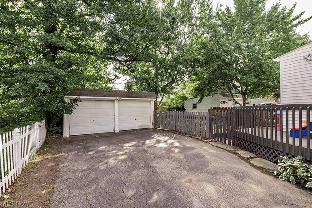 1693 Maywood Road, South Euclid, OH 44121