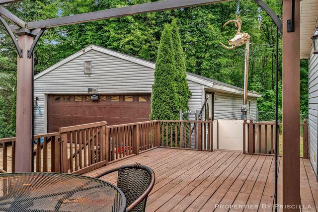 3766 Mary Avenue, Newaygo, MI 49337