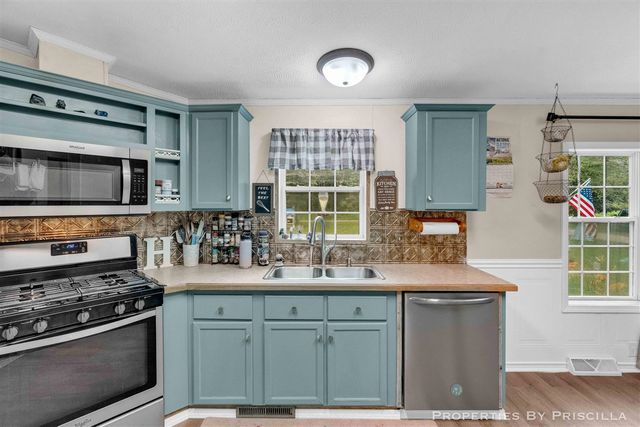 3766 Mary Avenue, Newaygo, MI 49337