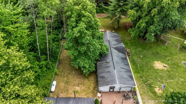 3766 Mary Avenue, Newaygo, MI 49337