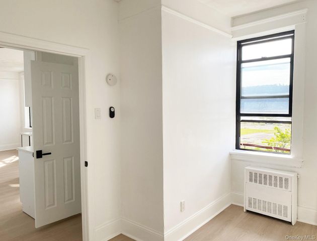 101 Southside Avenue 1B, Hastings-on-hudson, NY 10706