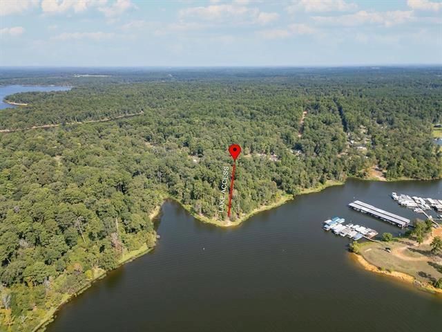339 Eastern Hills Drive, Jefferson, TX 75657