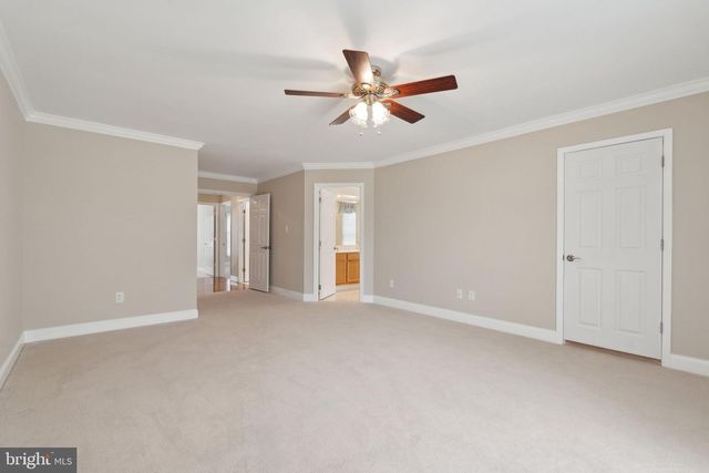 39937 CHARLES TOWN PIKE, Hamilton, VA 20158