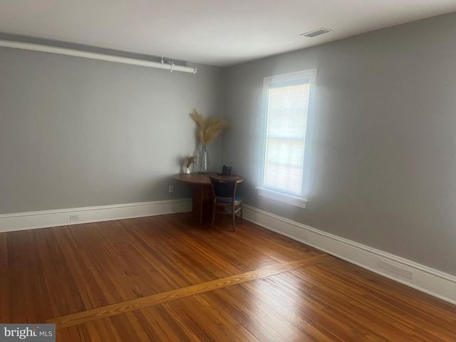224 W King St # 3-6, Martinsburg, WV 25401