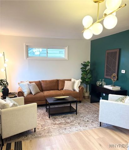 27 Dwyer Street, West Seneca, NY 14224