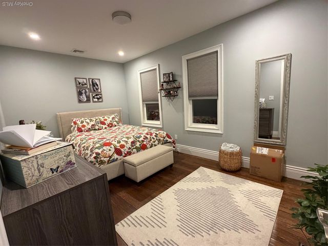 535 E Walnut st Main, Long Beach, NY 11561