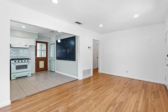4415 Hank Ave, Austin, TX 78745