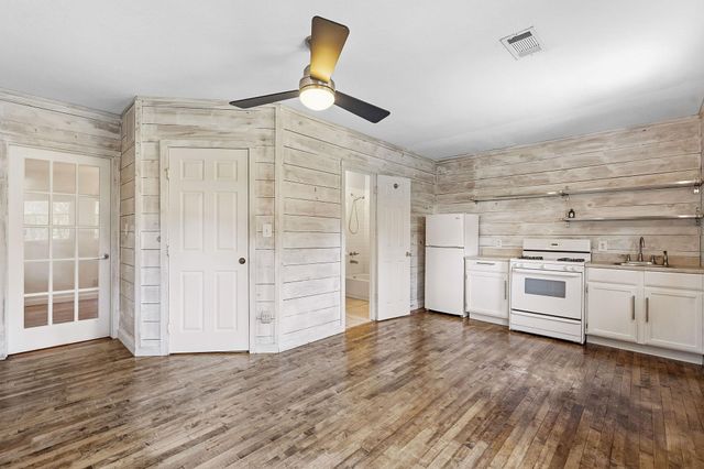 4415 Hank Ave, Austin, TX 78745