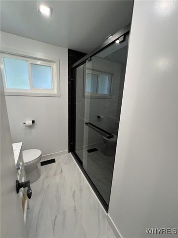 450 Barton Drive, Lewiston, NY 14092