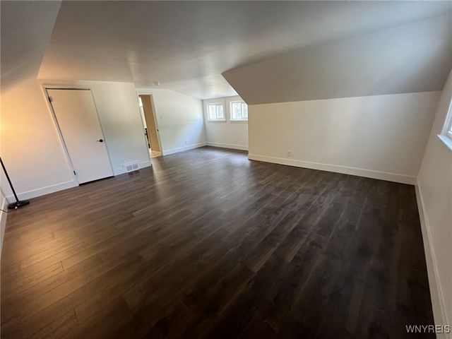 450 Barton Drive, Lewiston, NY 14092