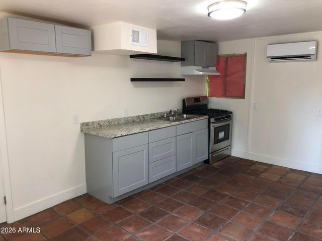 347 N 16TH Avenue, Phoenix, AZ 85007