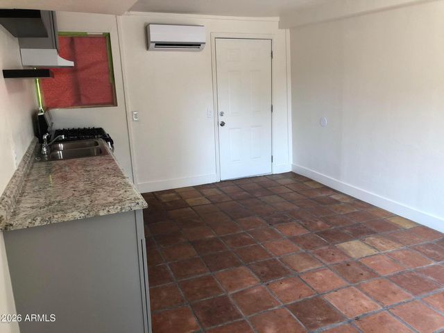 347 N 16TH Avenue, Phoenix, AZ 85007