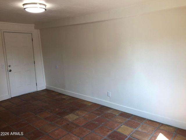 347 N 16TH Avenue, Phoenix, AZ 85007