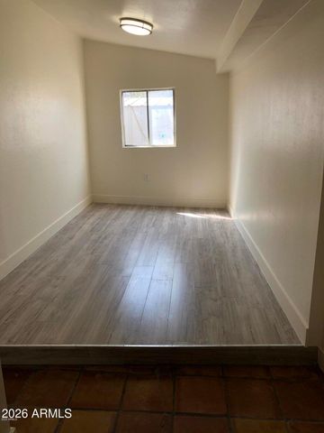 347 N 16TH Avenue, Phoenix, AZ 85007