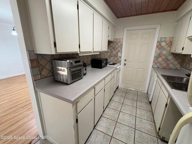 1350 Atlantic Street 10s, Melbourne Beach, FL 32951