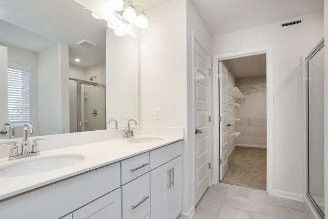 5370 Bellflower Hls, Hermitage, TN 37076