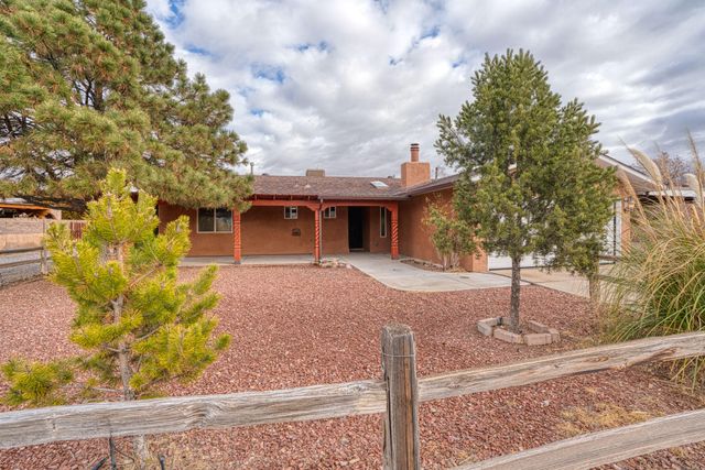 123 Ortega Road NW, Albuquerque, NM 87114