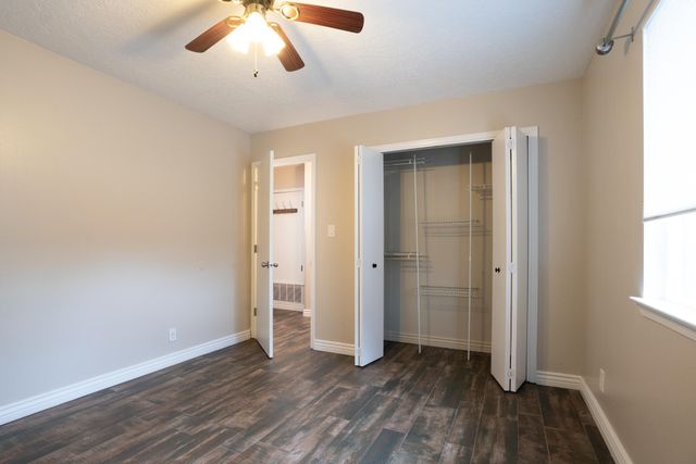 123 Ortega Road NW, Albuquerque, NM 87114