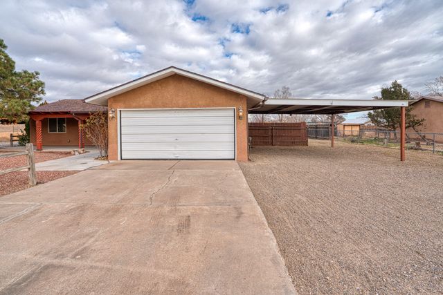 123 Ortega Road NW, Albuquerque, NM 87114