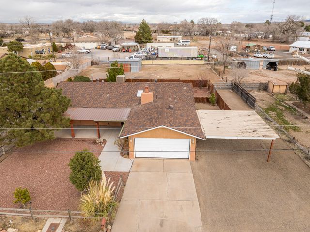 123 Ortega Road NW, Albuquerque, NM 87114