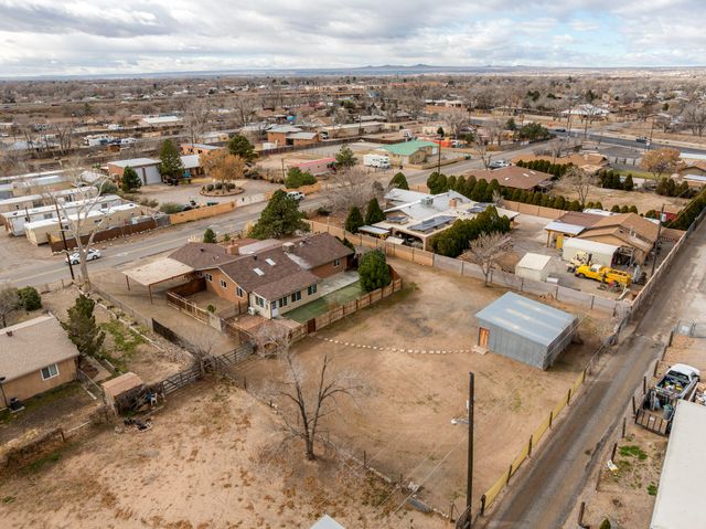 123 Ortega Road NW, Albuquerque, NM 87114