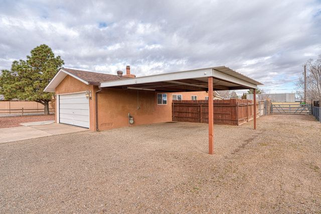 123 Ortega Road NW, Albuquerque, NM 87114