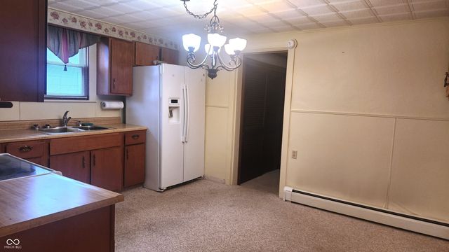 1017 S A Street, Elwood, IN 46036