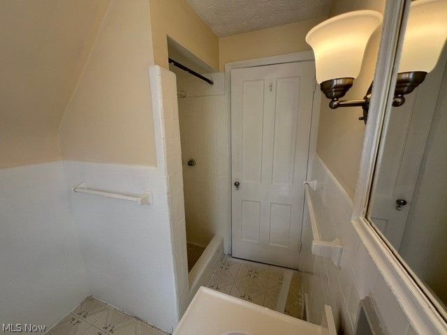 912 28th Street NE, Canton, OH 44714