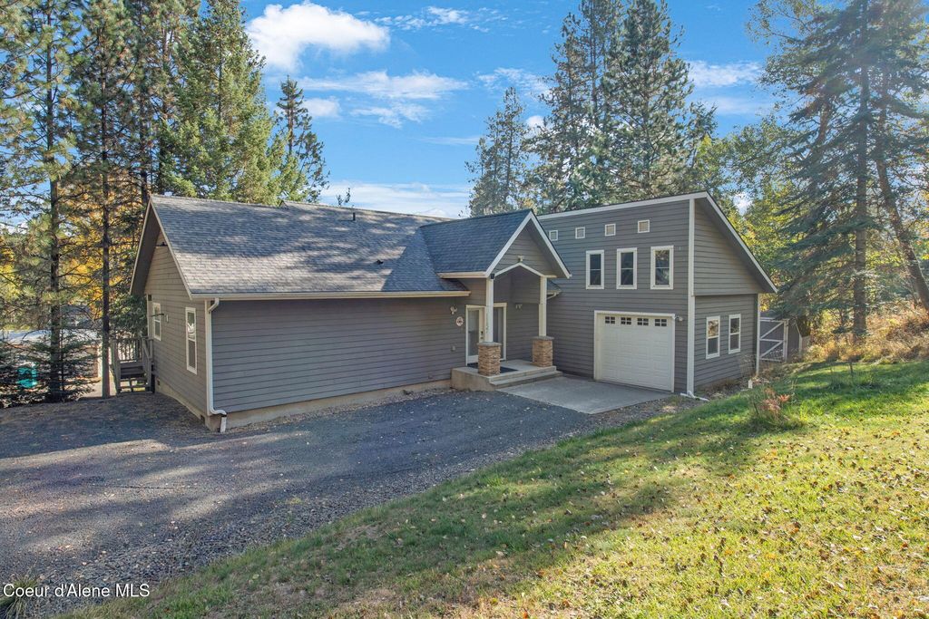 1157 Elm Dr, St. Maries, ID 83861 photo 2