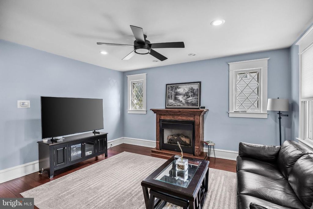 137 W PINE ST, AUDUBON, NJ 08106 — photo 3