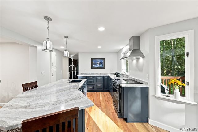 5876 Woodlee Court, Boston, NY 14127