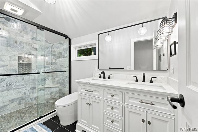 5876 Woodlee Court, Boston, NY 14127