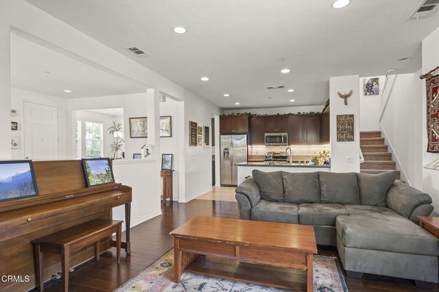 11349 Darling Road, Ventura, CA 93004